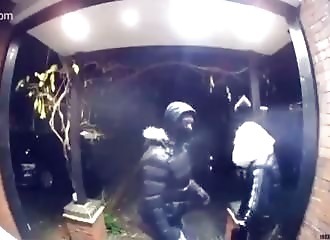 La nécessité d’installer une solide porte d’entrée…