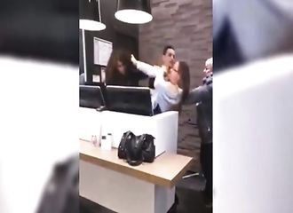 Une mère et sa fille agressent la vendeuse d'une boutique Free
