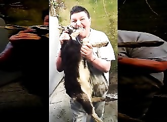 Italie : quand un chevreau se fait torturer par un homme sadique...