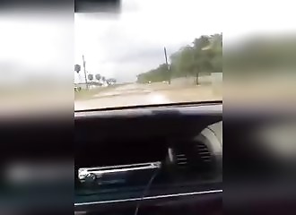 Pris en chasse par la police, ils en profitent pour faire un live Facebook (États-Unis)