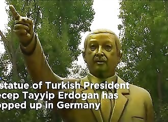 Une statue d’Erdogan démontée en Allemagne