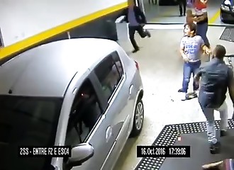 Une femme perd le contrôle de son véhicule et tue deux personnes à l’entrée d’une église (São Paulo)