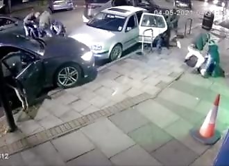 Arrestation impressionnante d'un gang russe en Angleterre