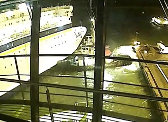 Le pilote de ce remorqueur force le respect en réalisant une incroyable manœuvre…