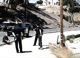 Difficile arrestation d’un malade mental (Californie)