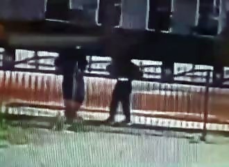 Deux hommes tirent sur une école juive de filles à Toronto