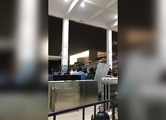 Le transport interrégional rétabli, des milliers de personnes en profitent pour rentrer chez elles (Chine)