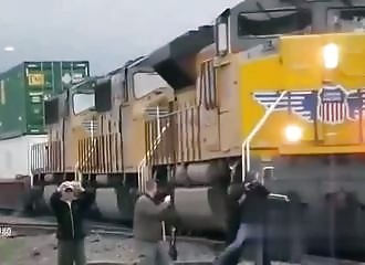 Compilation: Ce n'était pas leur jour pour mourir ! 