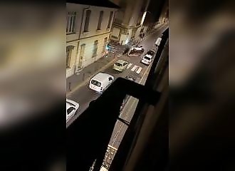 Voiture renversée: Une scène incroyable à Marseille