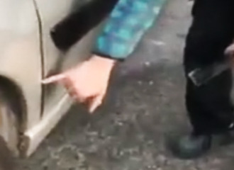 Si vous avez une voiture de la marque Peugeot, cette vidéo pourra vous intéresser