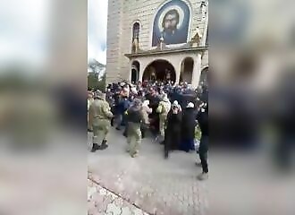 Pro-Kiev versus pro-Putin: Six hours of fighting between priests to take control of Ukraine's largest church