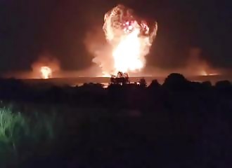 An explosion in Russia lights up the night and causes a magnitude 2.8 earthquake