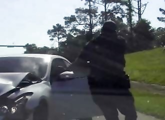 Folle poursuite en Floride : Un policier mordu par son chien et un suspect presque écrasé par un camion