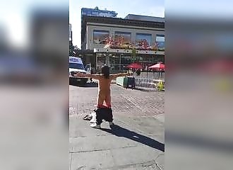 Un show qui sort (vraiment) du commun dans les rues de Seattle