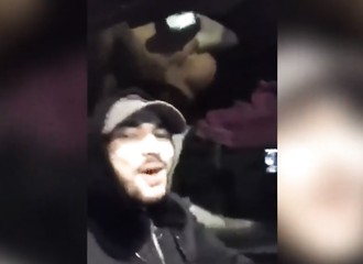 Paris : un couple surpris en train de s’envoyer en l’air dans leur voiture
