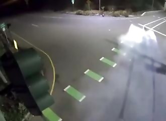 She kills someone going 160 km/h and flees to China to avoid justice