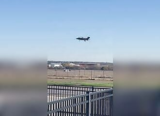 Pilot ejects after chaotic landing