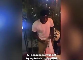 Rejeté par un groupe de femme, il sort un flingue et leur tire dessus