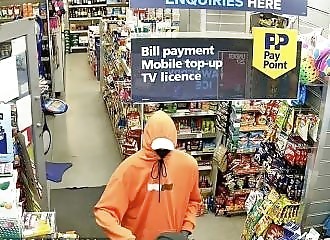 A shopkeeper uses a mop to scare off a multi-recidivist