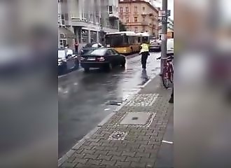 Les policiers berlinois ouvrent le feu sur une voiture qui refuse de s’arrêter