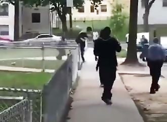 Face à de nombreux policiers, il réussit à s'échapper !