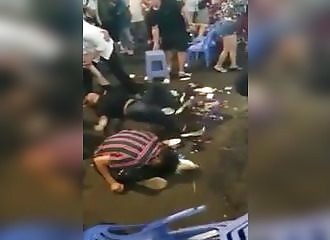 Vietnam : des jeunes prennent de la drogue et sont victimes de violentes crises