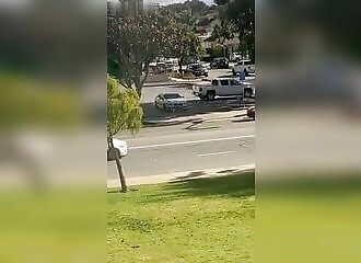 Shock: He gets run over during an altercation in the street (Warning - shocking)