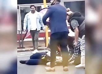 Une policière se fait mettre KO par un suspect en Nouvelle-Zélande