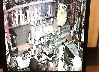 Brésil : le client d’une buvette interrompt un braquage en tirant sur deux braqueurs