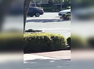 Recherché pour tentative d’homicide, un suspect tire sur des policiers (Californie)
