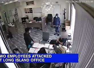 Violent assault in broad daylight in a catering office