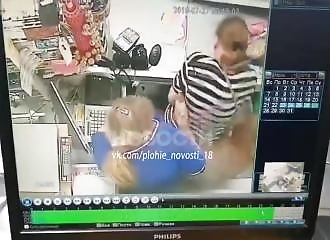 Russie : un braqueur preneur d’otage abattu par la police