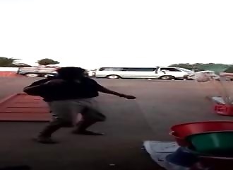 Sa belle démonstration de danse gâchée par un incident particulièrement brutal