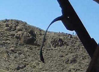 Deux soldats afghans meurent en tentant de décrocher un drapeau taliban piégé