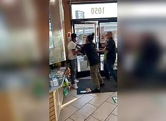 Employee shows thief he's not after her