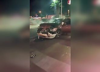 Il percute un véhicule, agresse l'automobiliste et prend la fuite